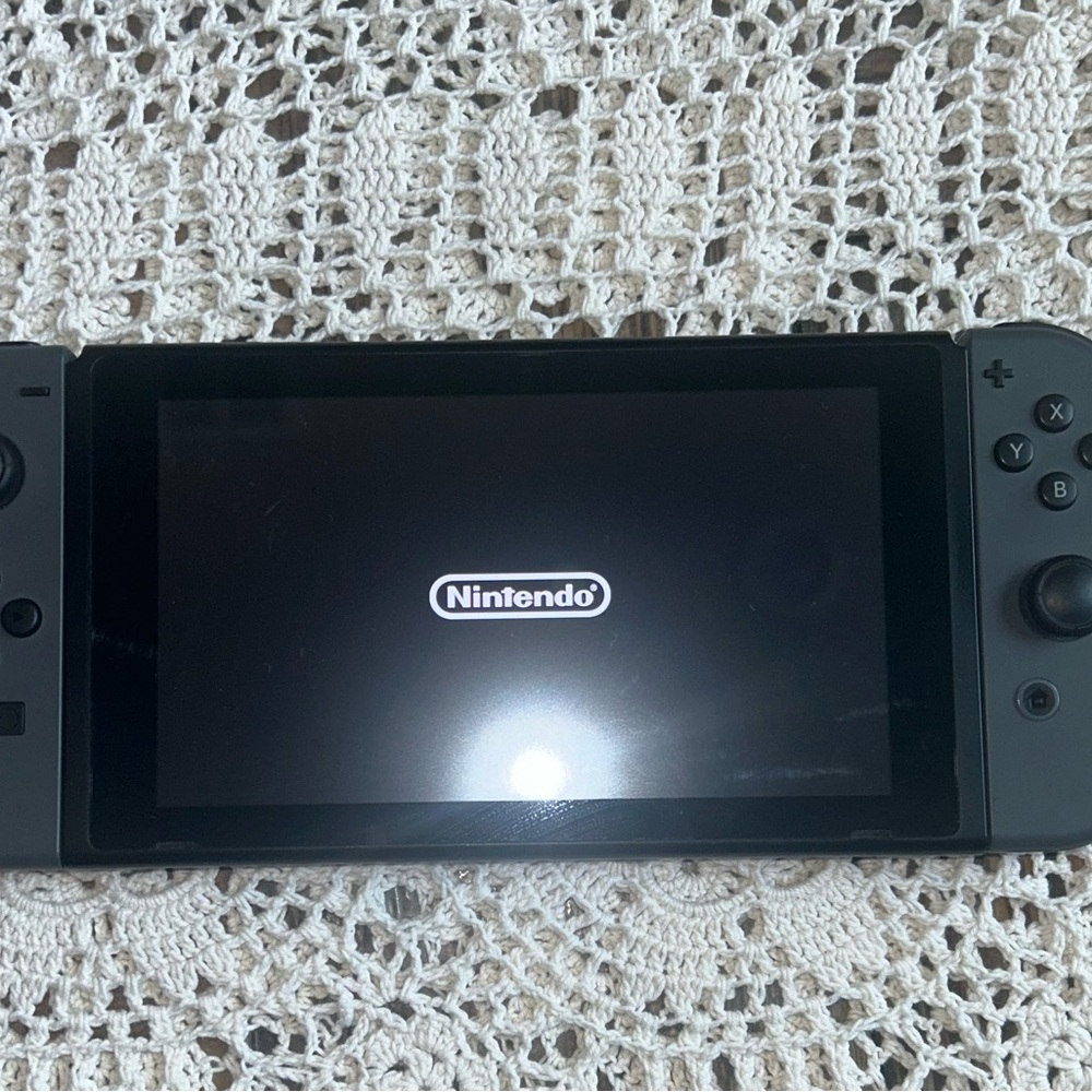 Nintendo Switch Console + case/game included